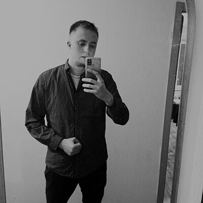  ,   Danya, 32 ,   ,   , c , 