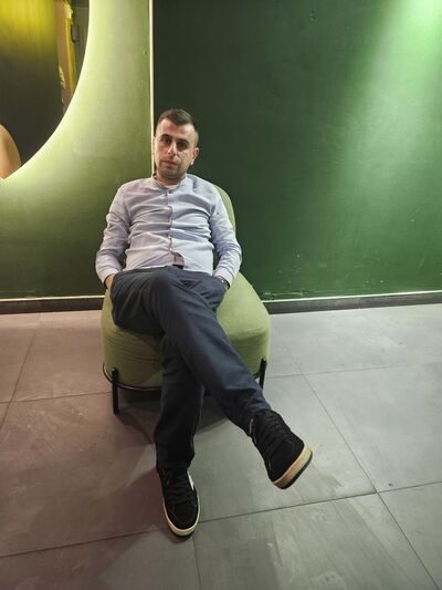  ,   Nikusha, 37 ,   ,   