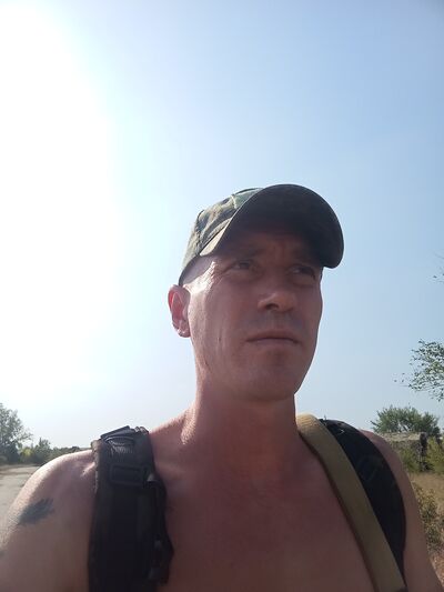  ,   Vadim, 35 ,   