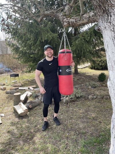 ,   Dzmitry, 33 ,   ,   