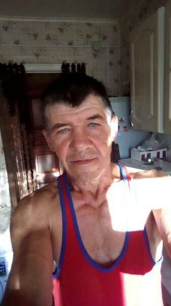  ,   Petr, 60 ,     , c 