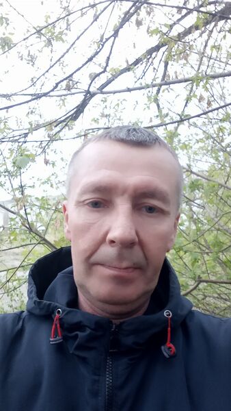  ,   Stas, 51 ,   ,   