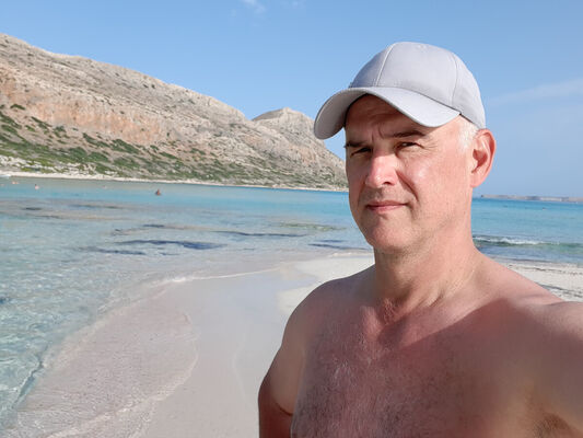  Bielefeld,   , 58 ,     , c 