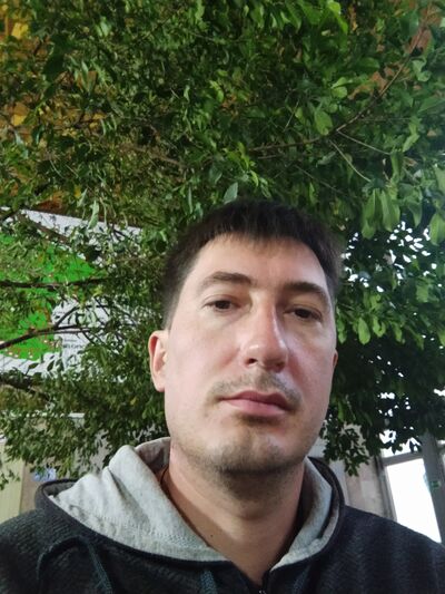  ,   Mihail, 39 ,   ,   