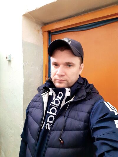  ,   Sergey, 39 ,   ,   