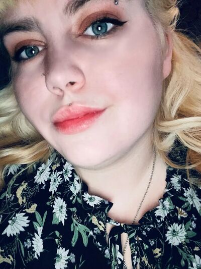  ,   Lyubov, 24 ,   ,   , c , 