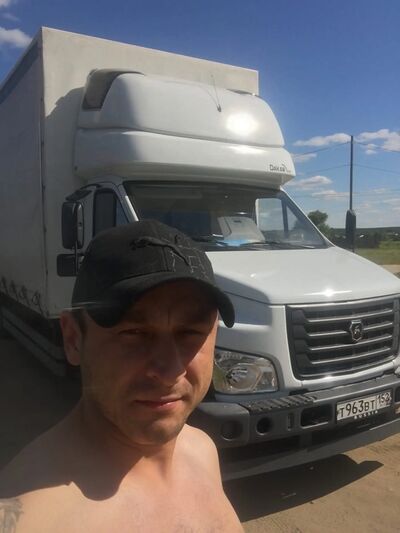  ,   Oleg, 35 ,   ,   , c , 