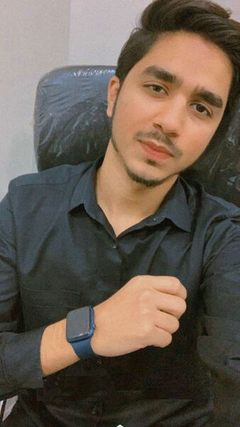  -,   Aly, 24 ,   ,   