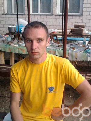  2003330  Zinadin, 39 ,    