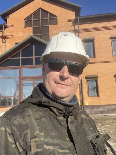  ,   Artem, 36 ,   ,   