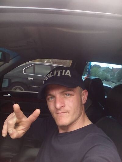  ,   Mihai, 35 ,   ,   , c 
