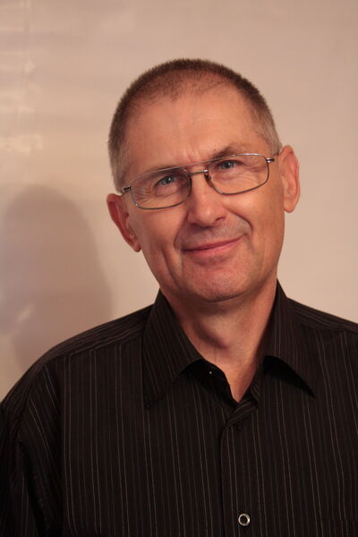  ,   Leonid, 62 ,   ,   , c 