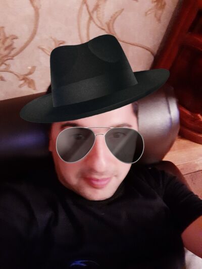  ,   BEHRYZ, 37 ,   