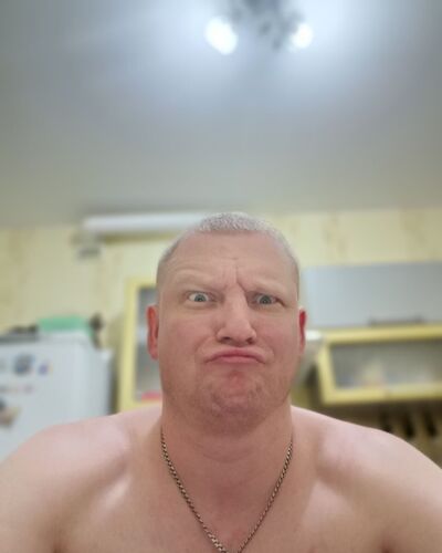  ,   Denis, 37 ,   ,   , c 