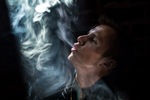  ,   Paylik, 32 ,   ,   , c 