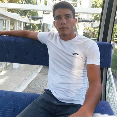  ,   Emir, 27 ,   ,   
