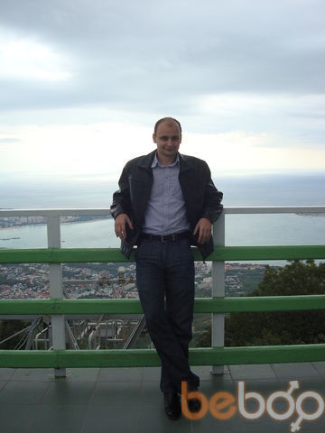  --,   Petro, 39 ,   ,   , c 