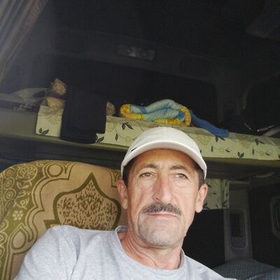  Newport Pagnell,   , 59 ,   ,   