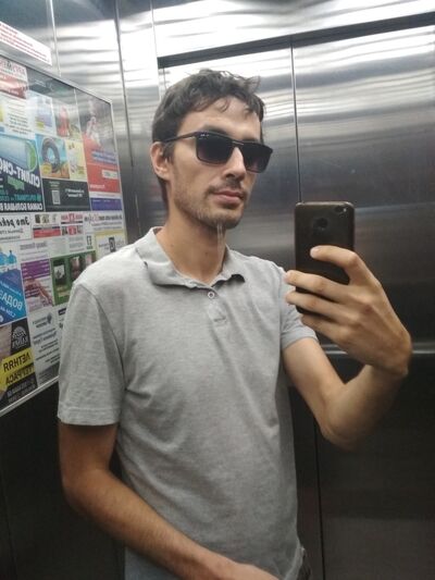  ,   Paul, 32 ,   ,   , c 
