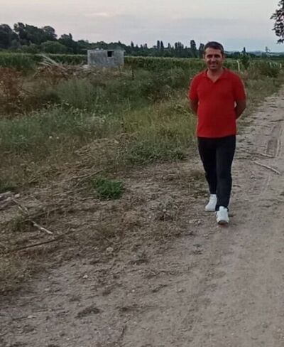  ,   Erdal, 42 ,   ,   