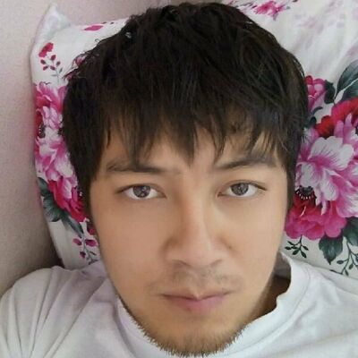  ,   Urmat, 32 ,   ,   