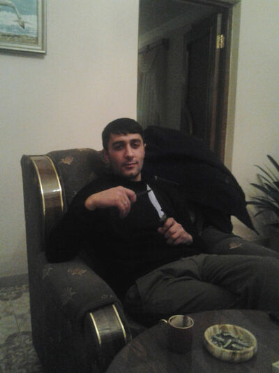  ,   Arman, 33 ,   