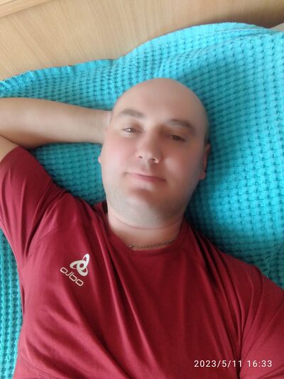  ,   Alex, 43 ,   ,   
