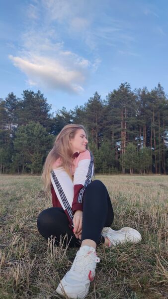  ,   Volva, 27 ,   ,   , 