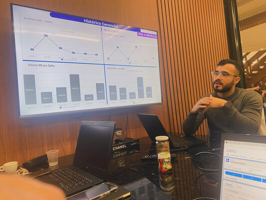  ,   Wellington, 30 ,   ,   