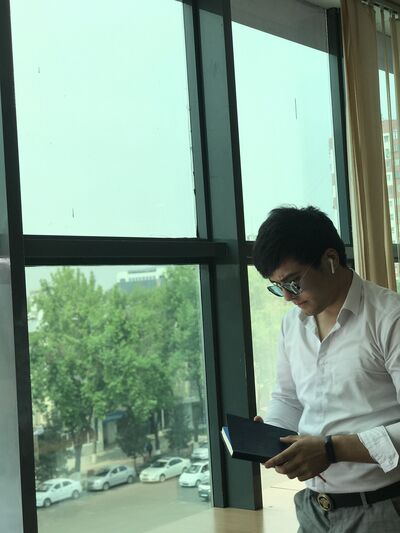  ,   Azyz, 25 ,   c 