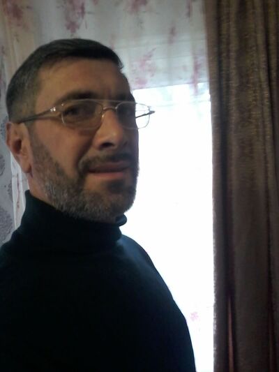  ,   Arkadi, 42 ,   c , 