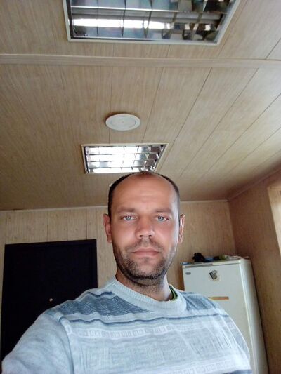 ,   Nikolay, 44 ,   ,   , c 