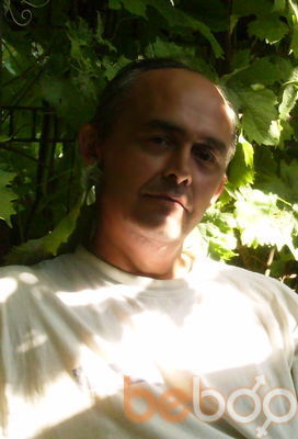  ,   Viktor, 52 ,   ,   , c , 
