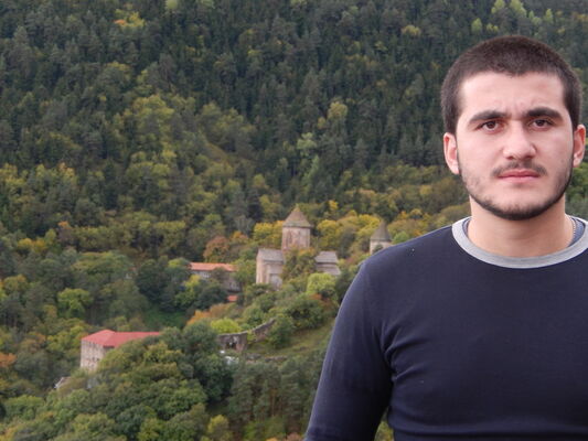  ,   Dito, 33 ,   