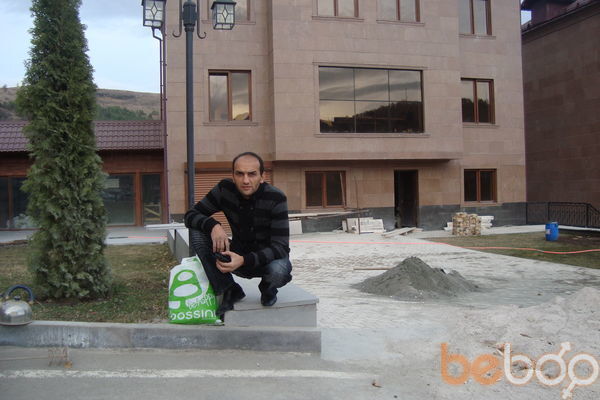  ,   Garik, 49 ,   