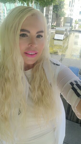  Tel Aviv-Yafo,   Larisa, 54 ,   ,   