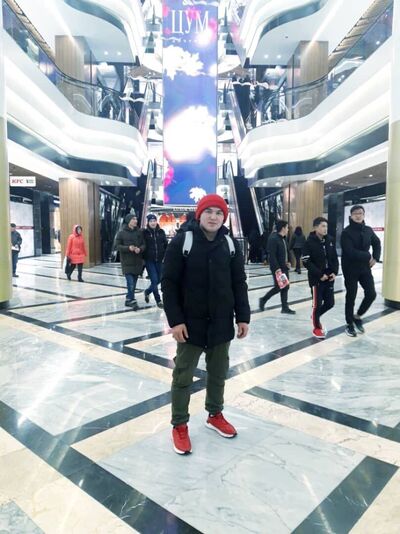 ,   Saparmurat, 26 ,   ,   