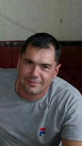  ,   Den, 42 ,   ,   