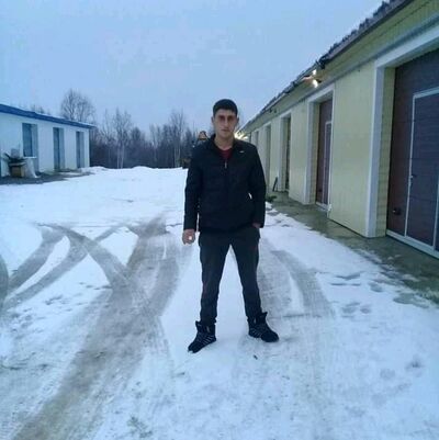  ,   Armen, 31 ,   ,   
