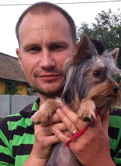  ,   Maksim, 32 ,   ,   