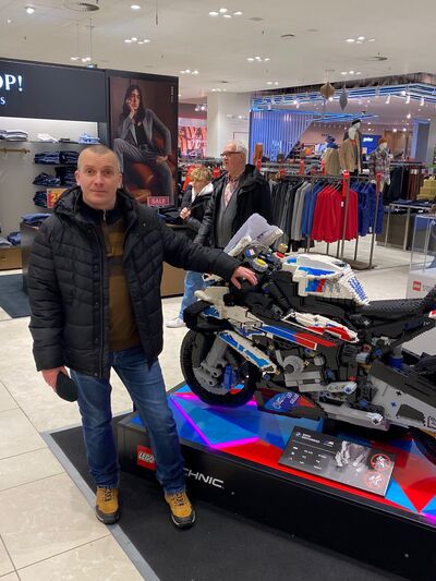  ,   Ivan, 43 ,   ,   