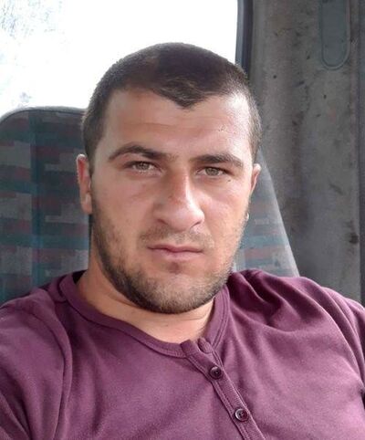  ,   Luka, 32 ,   ,   , c 