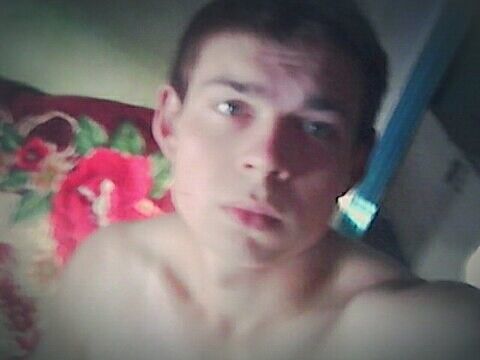  18699710  , 31 ,    