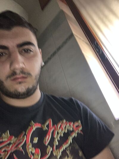 ,   Matteo, 25 ,   ,   