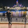  ,  Oybek, 23