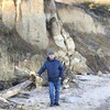  ,  Konstantins, 44