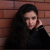  ,  Sara, 25