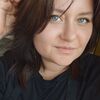  ,  Julia, 24