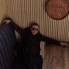  ,  Alex, 40
