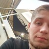  ,  Ruslan, 24